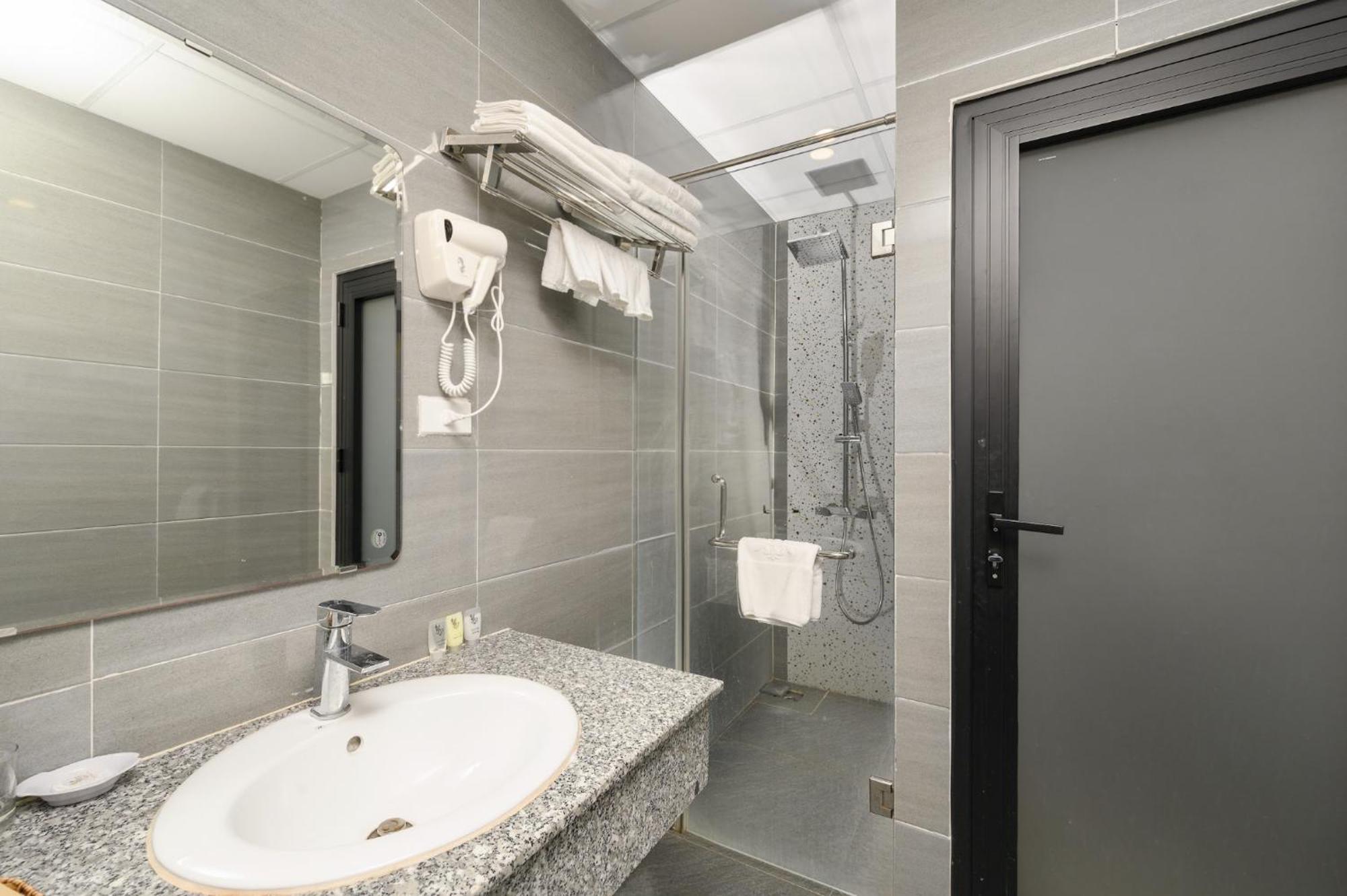 Harry Phu Quoc Hotel 1 외부 사진